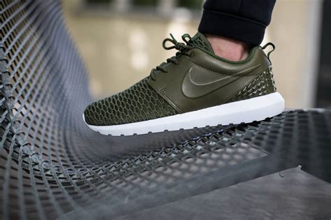 nike roshe run herren grau grün|Roshe Run Nike Sneakers für Herren .